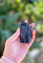 Cargar imagen en el visor de la galería, Turmalina negra (ELIGE LA TUYA)
