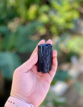 Cargar imagen en el visor de la galería, Turmalina negra (ELIGE LA TUYA)